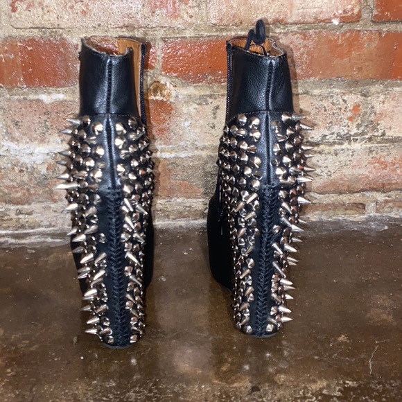 Authentic Jeffrey Campbell spiked platforms. - Picture 6 of 6
